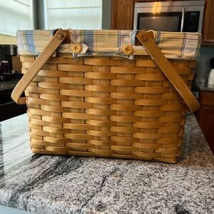 Longaberger Magazine Basket
